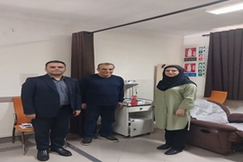 بازدید مدیر توسعه فناوری و رئیس مرکز رشد دانشگاه از واحدهای فناور مستقر در بیمارستان شفا و محصولات فناورانه 